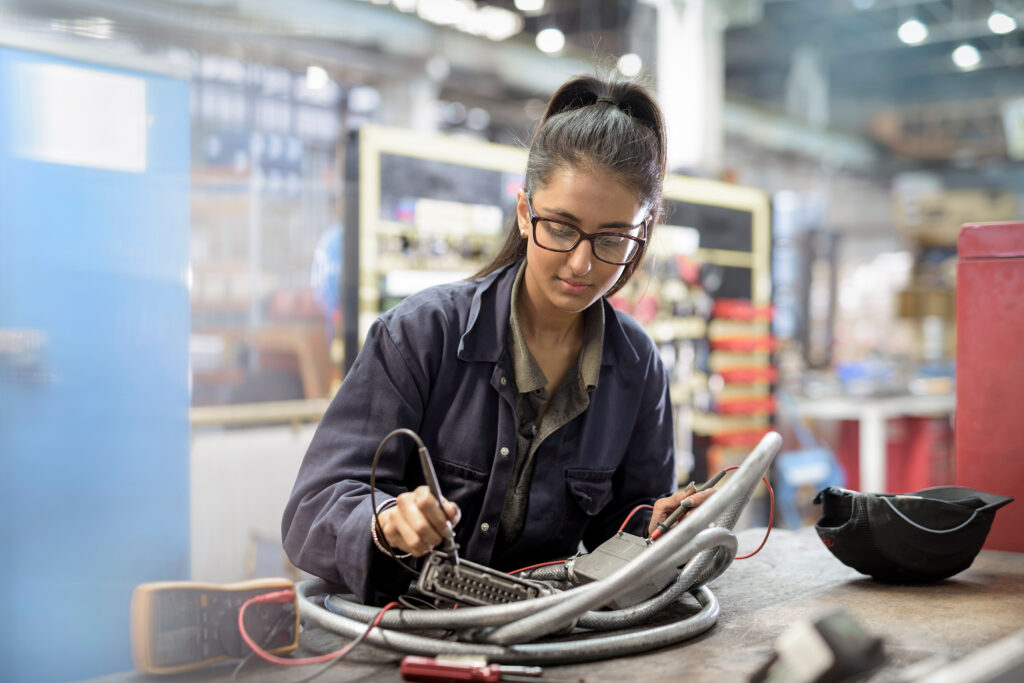 Femme en train de travailler